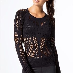 Alo Yoga Wanderer Long Sleeve ✨